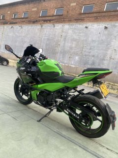 Kawasaki Ninja 400 - ფოტო 7