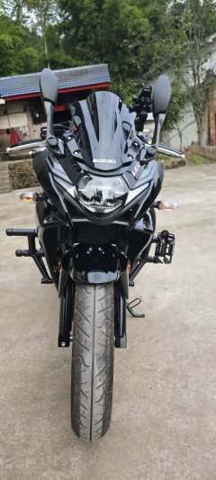 Haojue Suzuki GSX250R - ფოტო 6