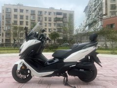 SYM Cruisym 250 - фото 7