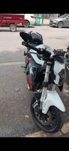 Benelli TNT600i - ფოტო 3