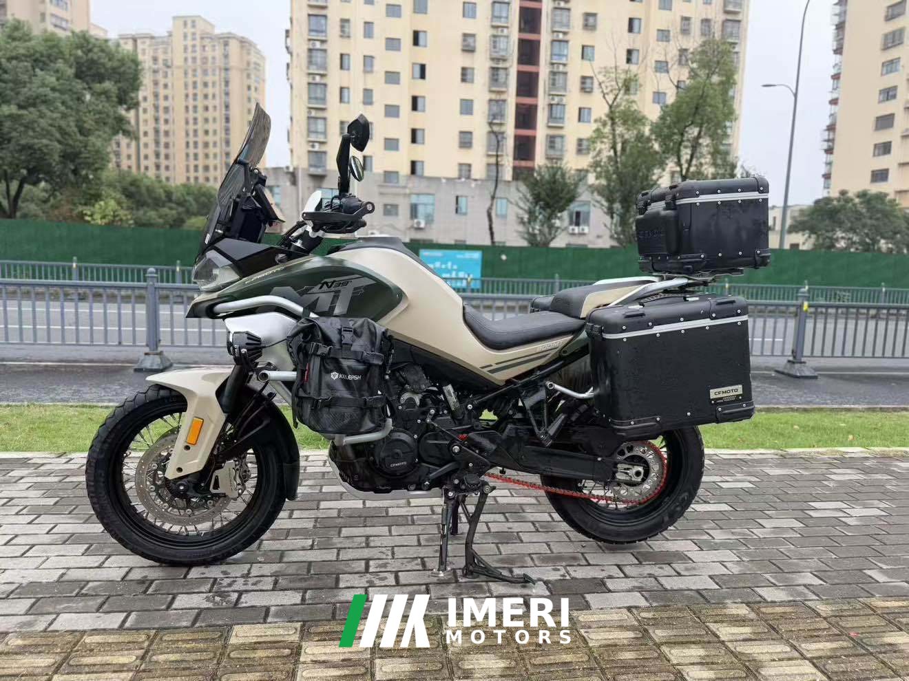 2023 CFMOTO 800MT