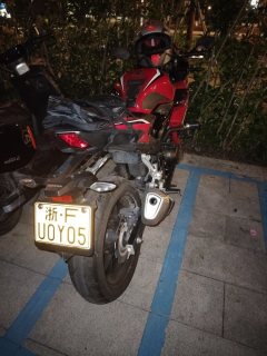 Honda CBR400R - ფოტო 3