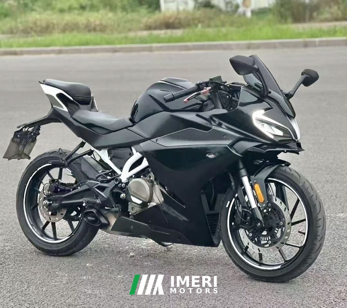 2021 CFMOTO 250SR