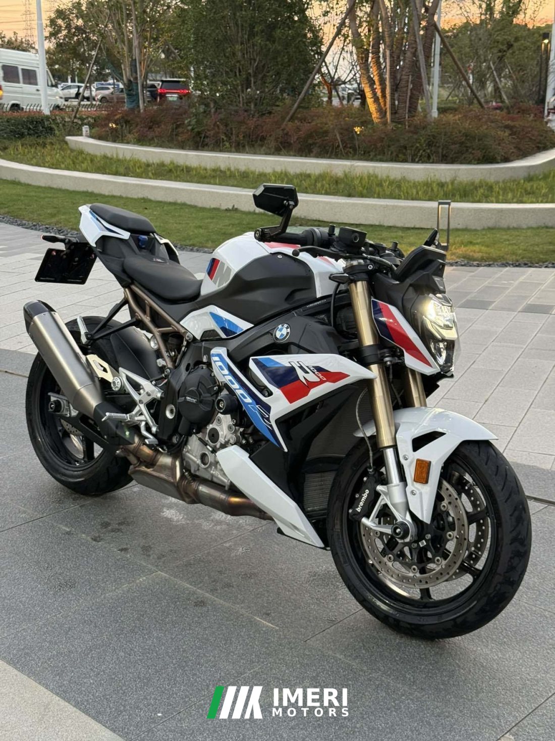 BMW M 1000 R - motorcycle from China