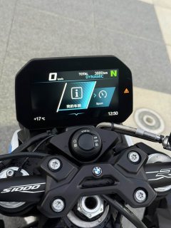 BMW M 1000 R - photo 7