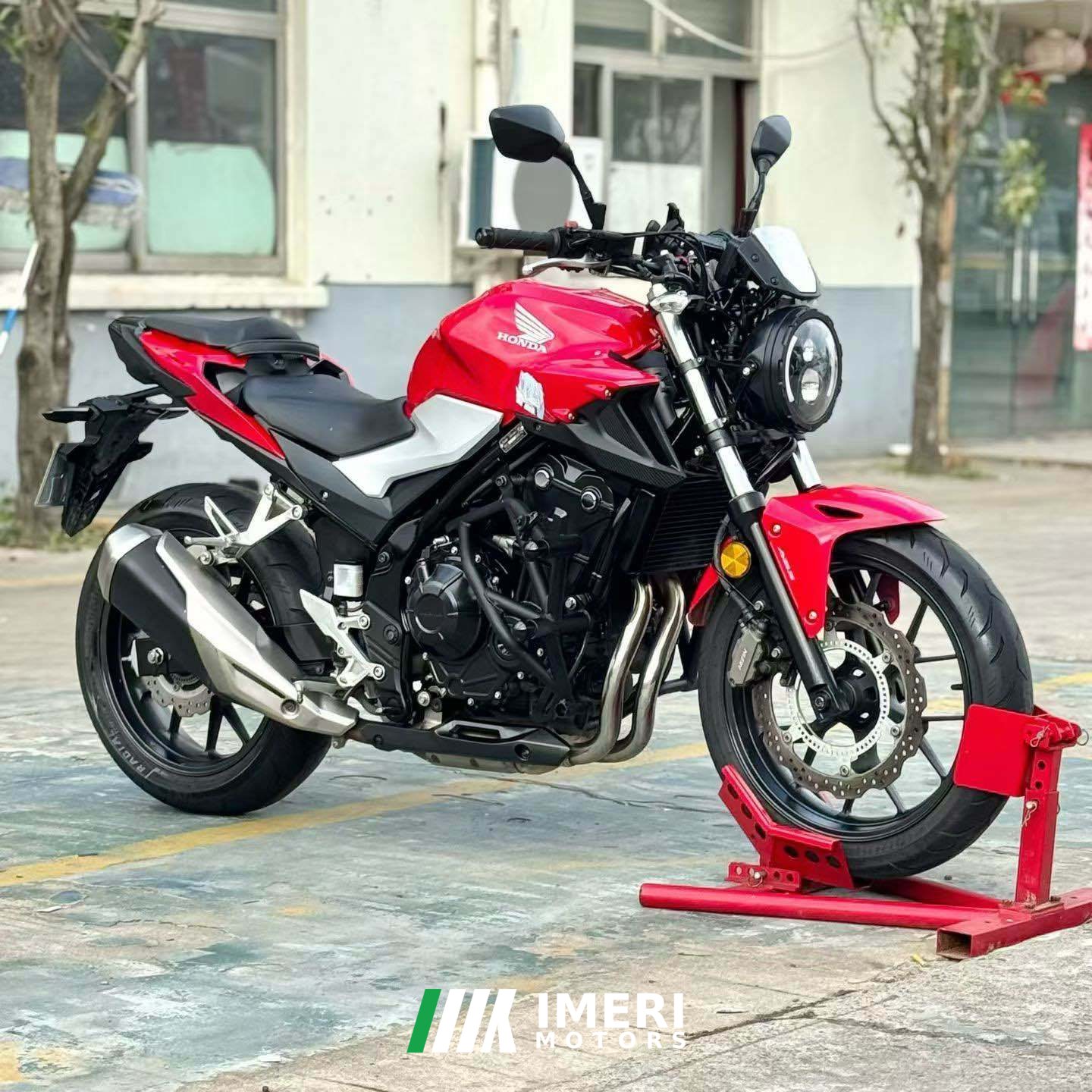 2022 Honda CB400F