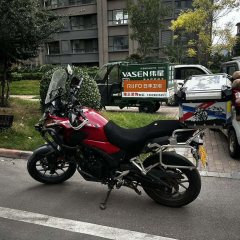 Honda CB400X - photo 1