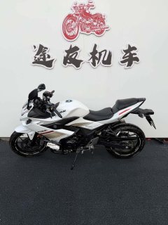 Haojue Suzuki GSX250R - ფოტო 1