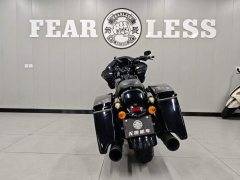 Harley-Davidson Road Glide 1923 cc - фото 4