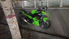 Kawasaki Ninja 400 - ფოტო 1