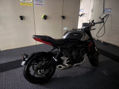 Triumph Trident 660 - ფოტო 1
