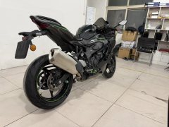 Kawasaki ZX-4R 400 cc - ფოტო 3