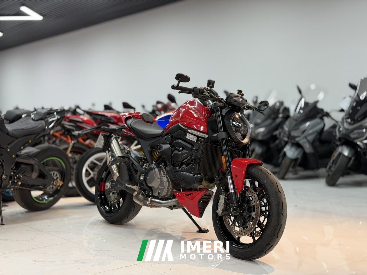 2021 Ducati Monster 950 cc
