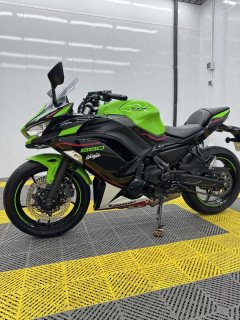 Kawasaki Ninja 650 - photo 3