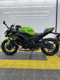Kawasaki Ninja 650 - photo 4