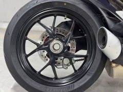 Ducati Panigale V2 900 cc - ფოტო 8