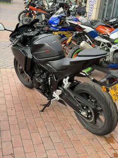 Honda CBR500R Four - photo 2