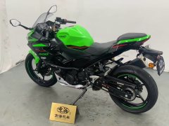 Kawasaki Ninja 400 - ფოტო 4