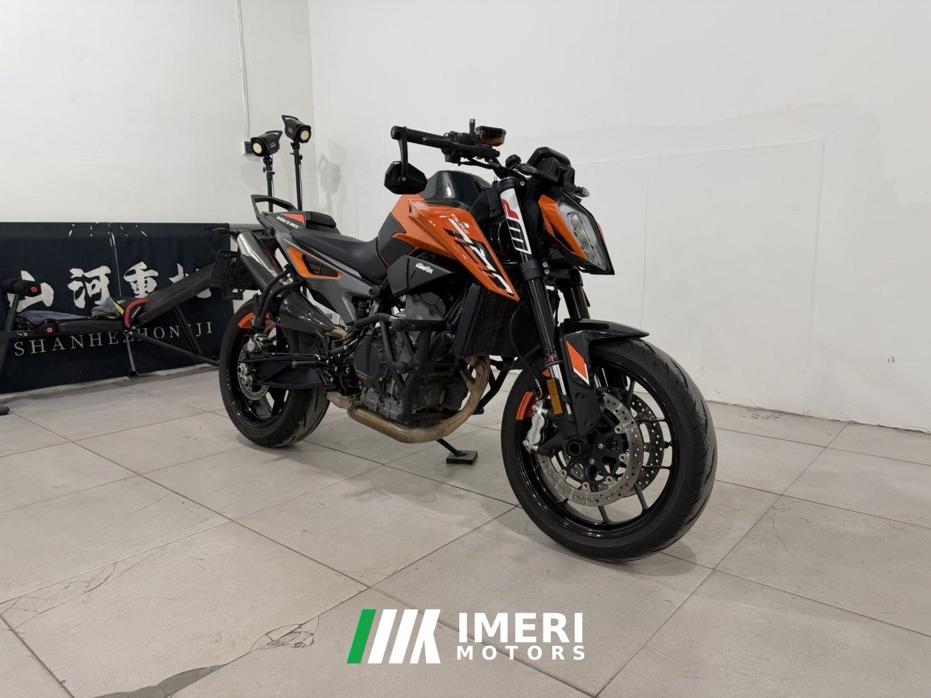 2023 KTMR2R 790 Duke 800 cc