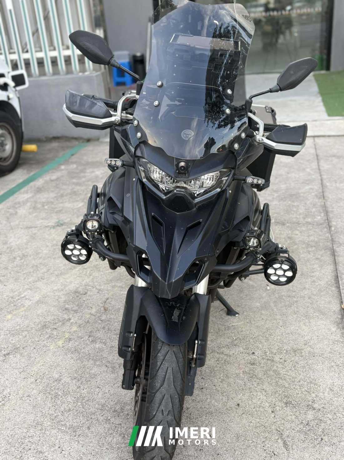 Benelli TRK552 550 cc - მოტოციკლი ჩინეთიდან