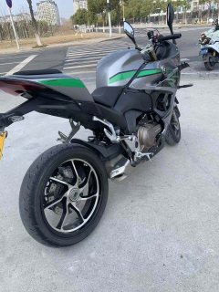 QJMOTOR Sai 550 - ფოტო 6