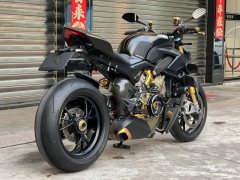 Ducati Street Fighter V4 1100 cc - фото 6