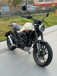 Sundiro Honda CBF190TR - photo 8