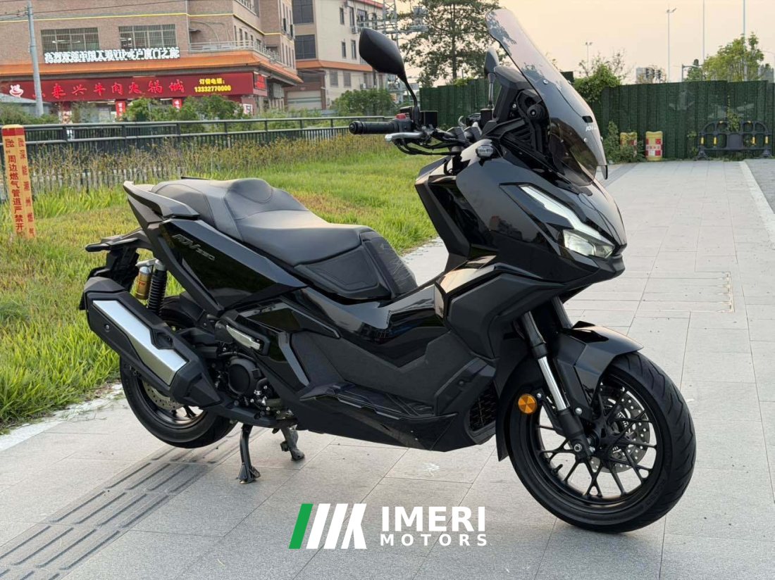 Honda ADV350 - мотоцикл из Китая