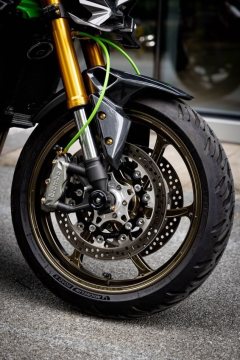 Kawasaki Z900 950 cc - ფოტო 4