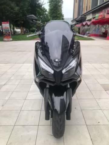 KYMCO Downtown CT300 - мотоцикл из Китая