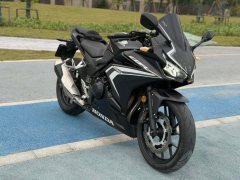 Honda CBR400R - ფოტო 1