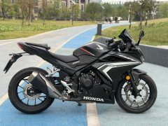 Honda CBR400R - ფოტო 7