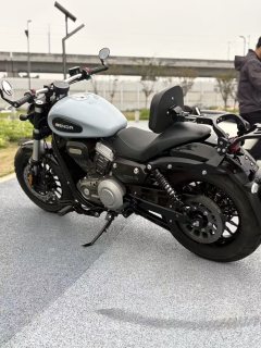 Benda Challenger 300 - ფოტო 3