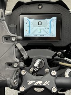 Benelli TRK552 550 cc - photo 7