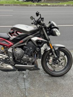 Triumph Street Triple 765 - photo 4
