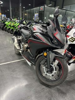 Honda CBR500R (import) - ფოტო 1
