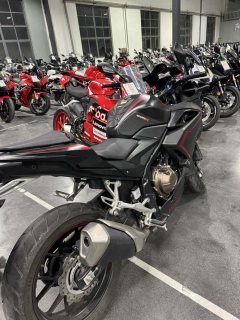 Honda CBR500R (import) - ფოტო 2