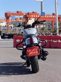 QJMOTOR Flash 300 - фото 9