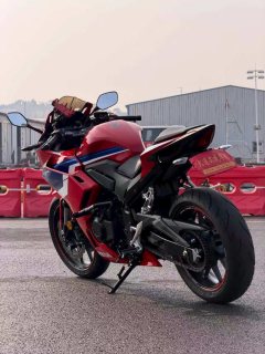 Honda CBR400R - ფოტო 7