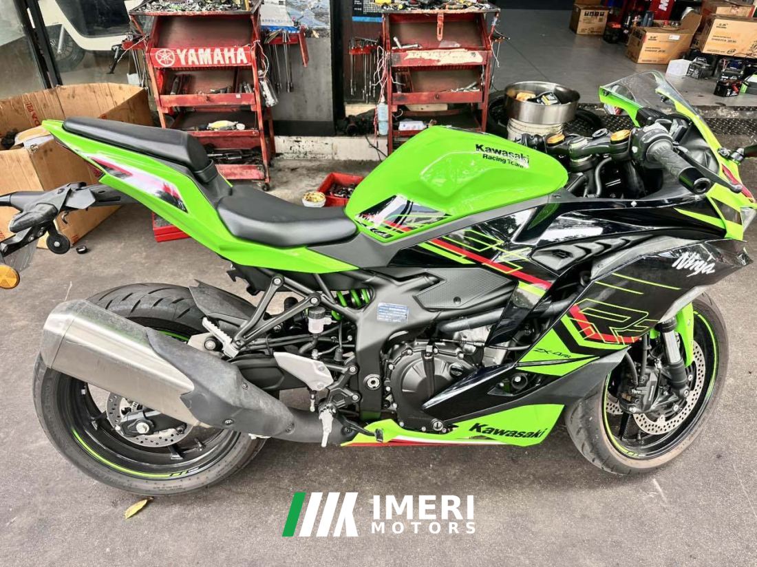 Kawasaki ZX-4R 400 cc - motorcycle from China