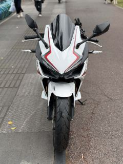 Honda CBR400R - ფოტო 2