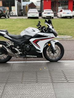 Honda CBR400R - ფოტო 4