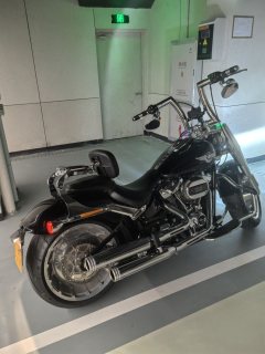 Harley-Davidson Fat Boy 1860 cc - ფოტო 1