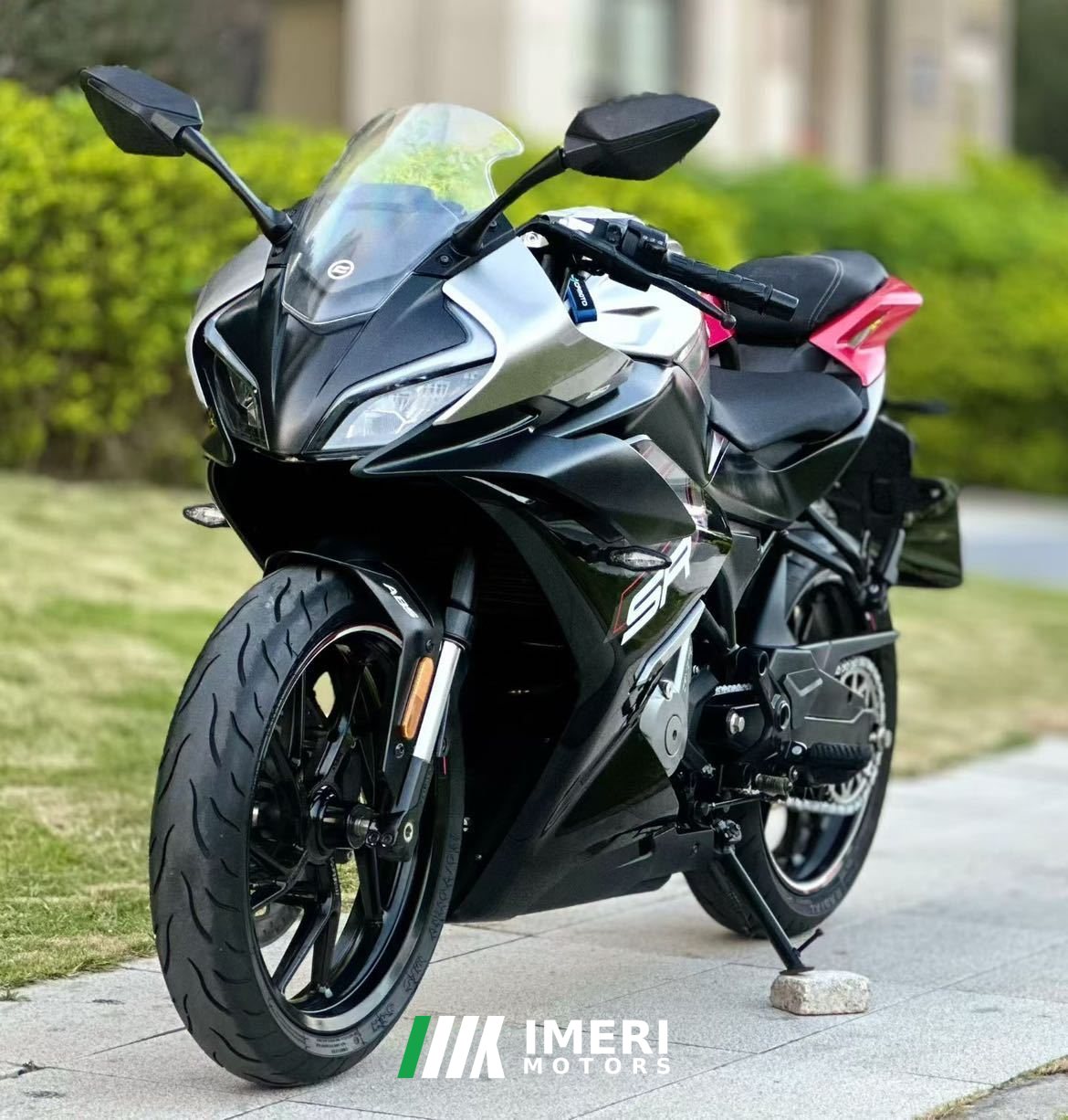 2023 CFMOTO 250SR
