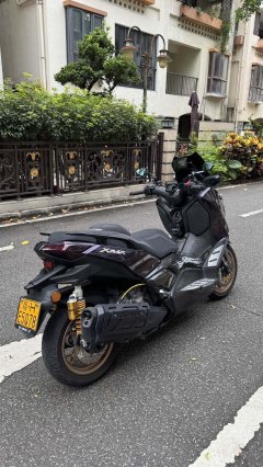 Yamaha XMAX 300 cc - ფოტო 4