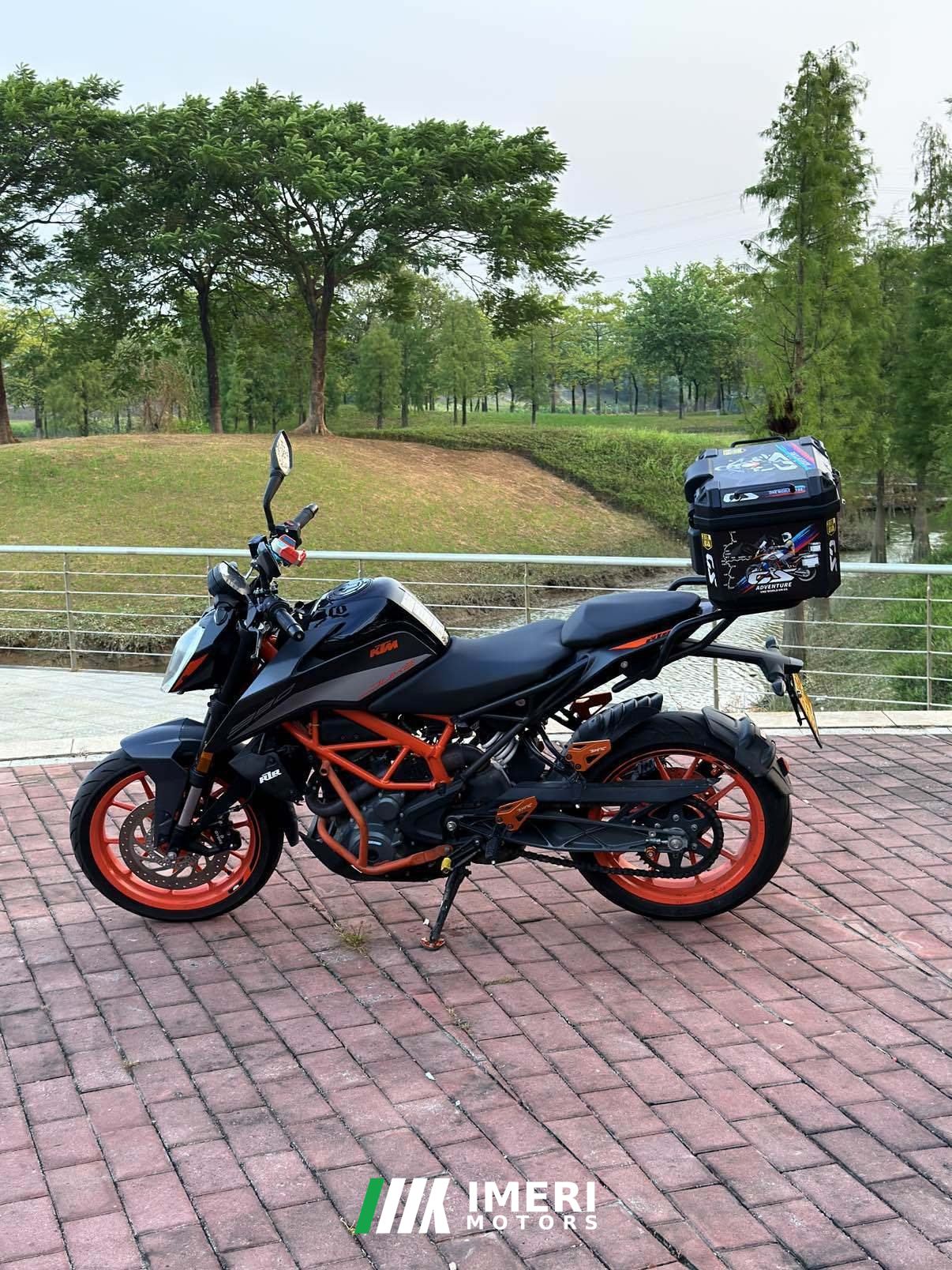 2021 KTMR2R 250 Duke