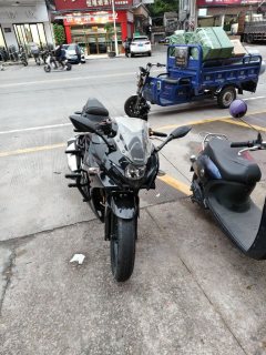 Haojue Suzuki GSX250R - photo 3