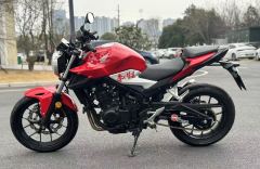 Honda CB400F - photo 2