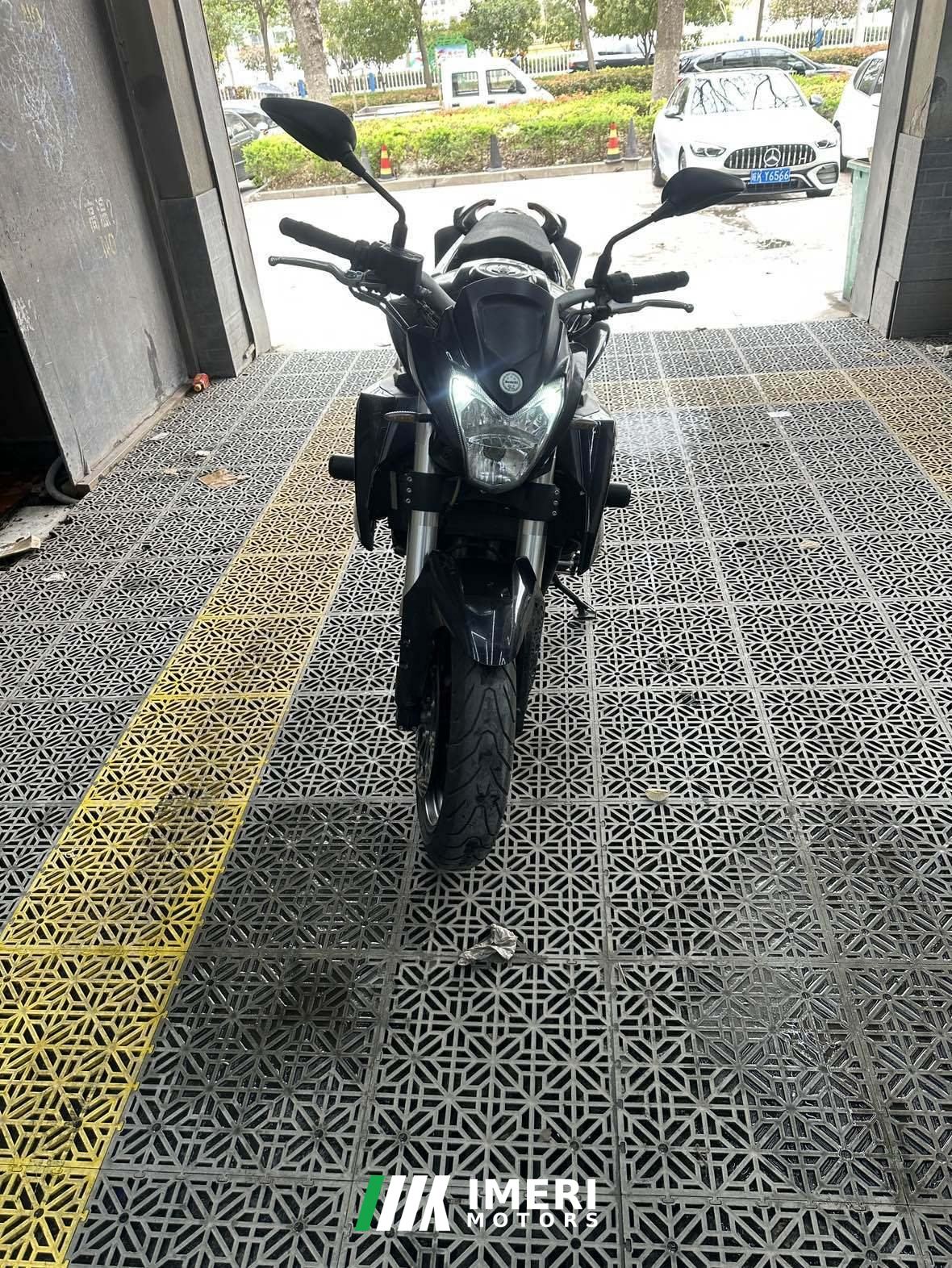 2019 Benelli TNT600i