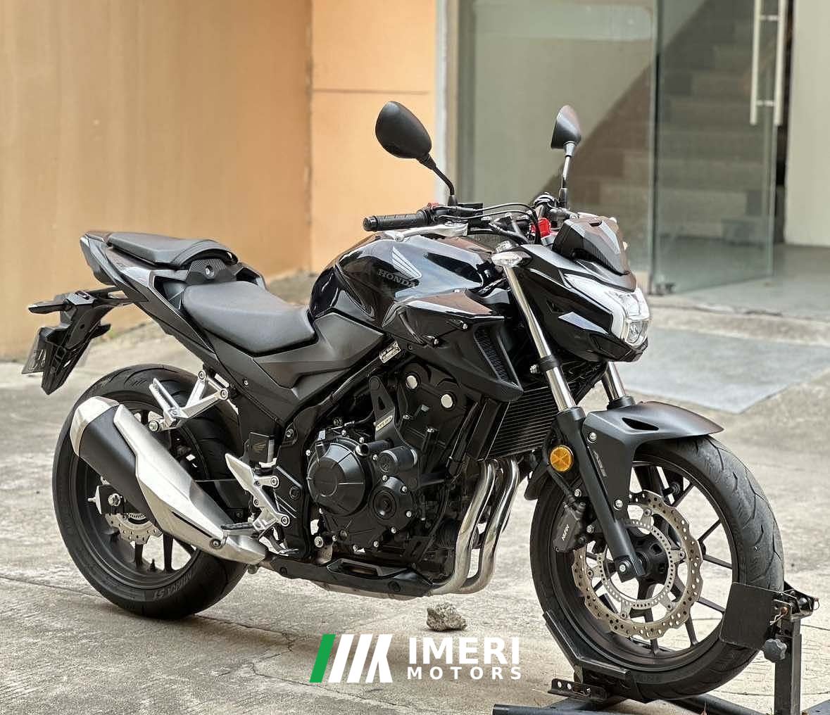 2022 Honda CB400F